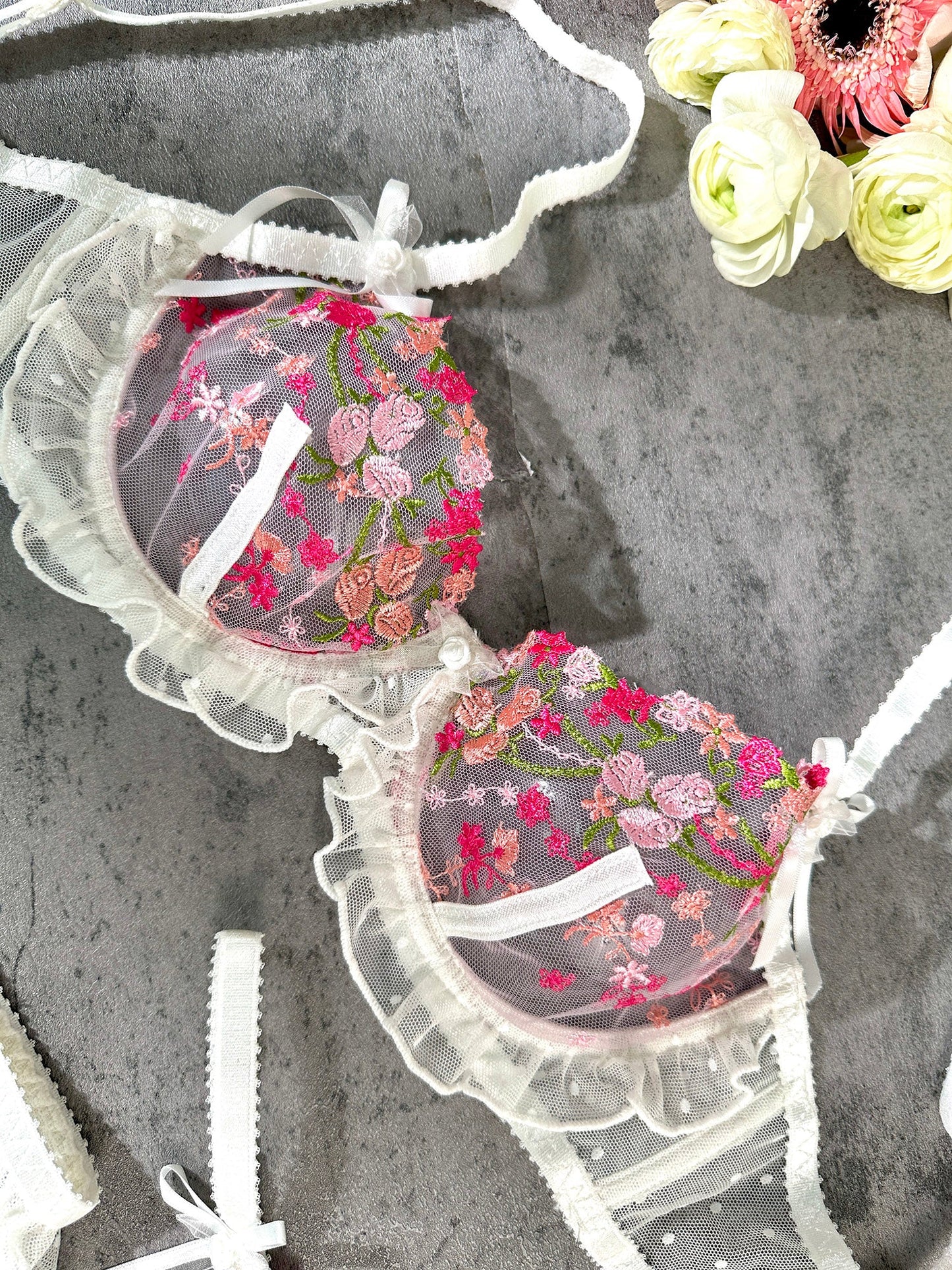 Emily Bra