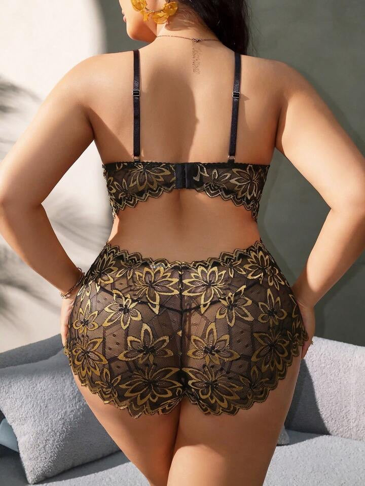 Queen Crotchless 2 Piece Set