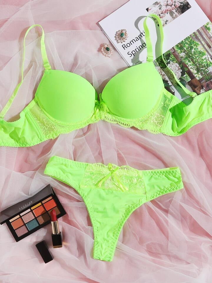 Toxic 2 Piece Set