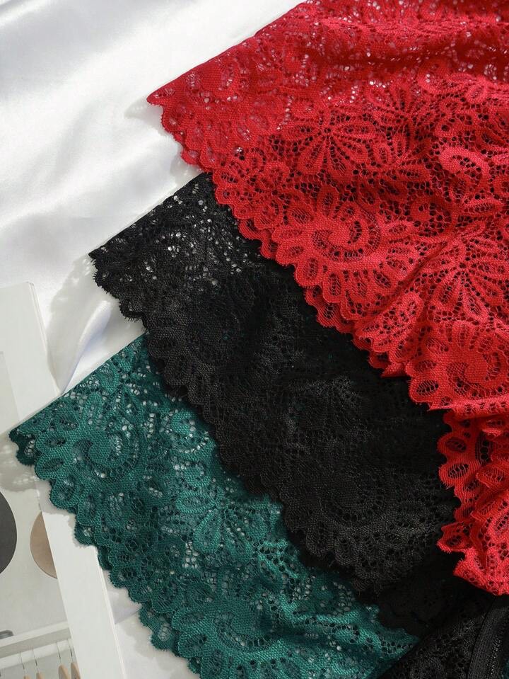 Crotchless Curvy Briefs 3 Piece Set