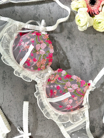 Emily Bra