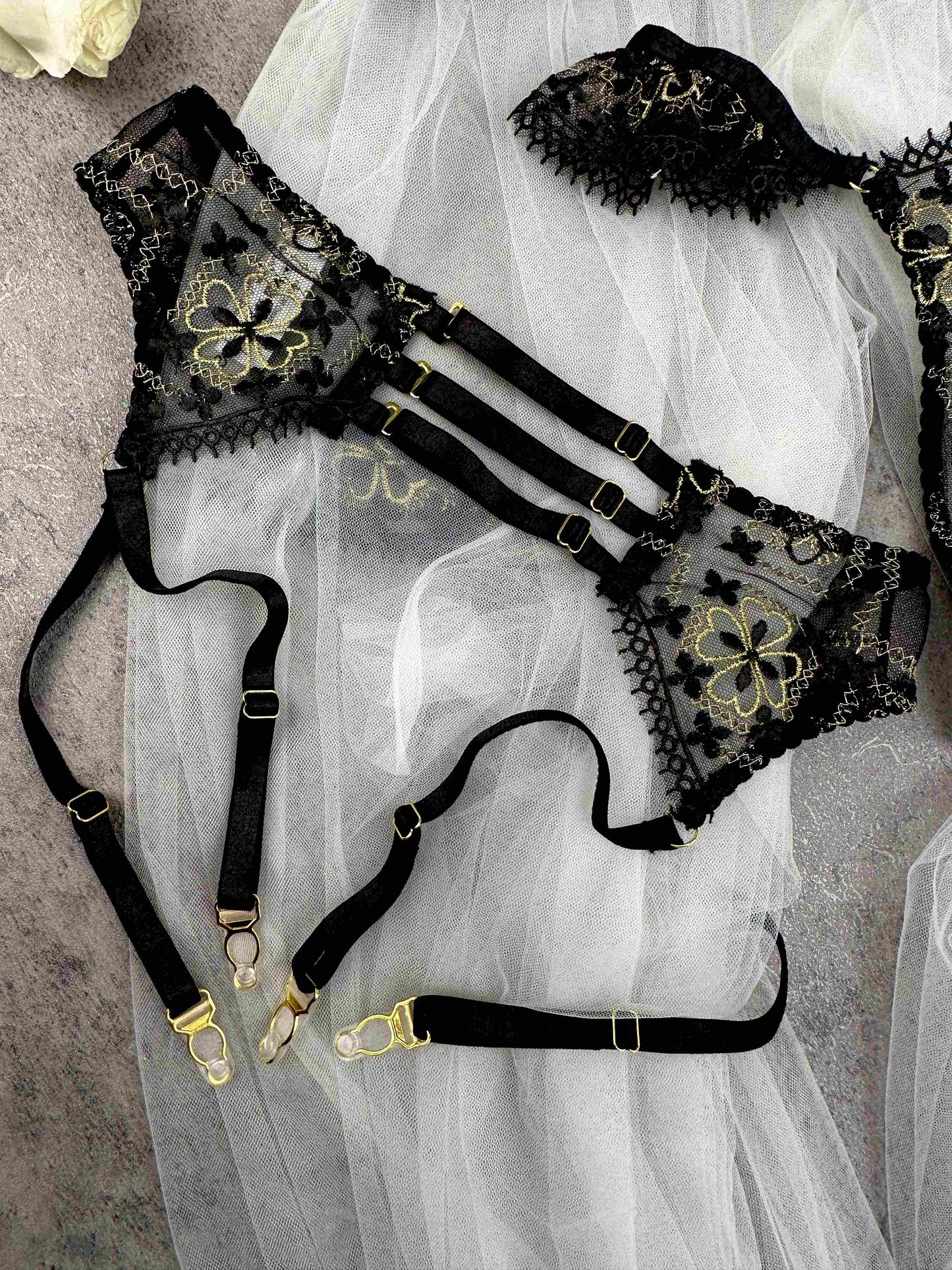 Golden Clover Suspender Belt