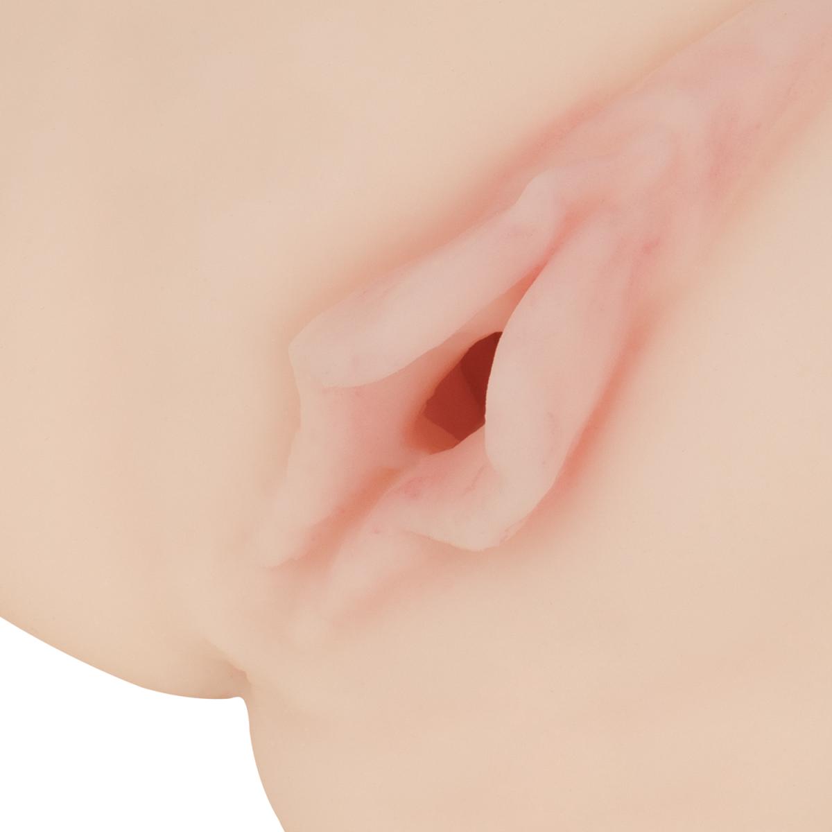 Sofia Hughes Masturbator