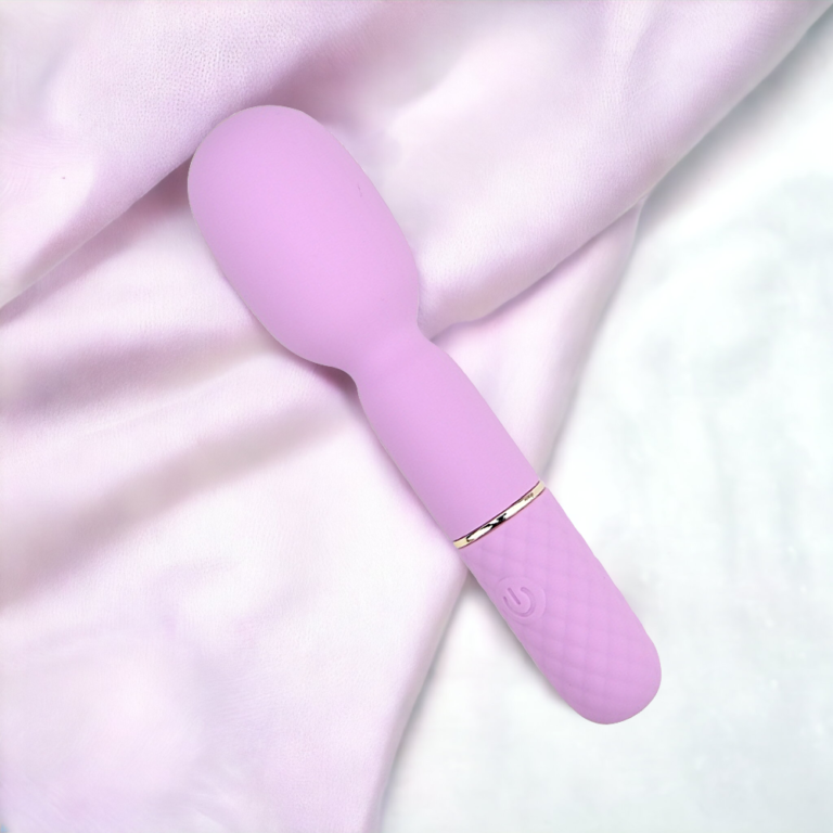 Nauti Petites Wand